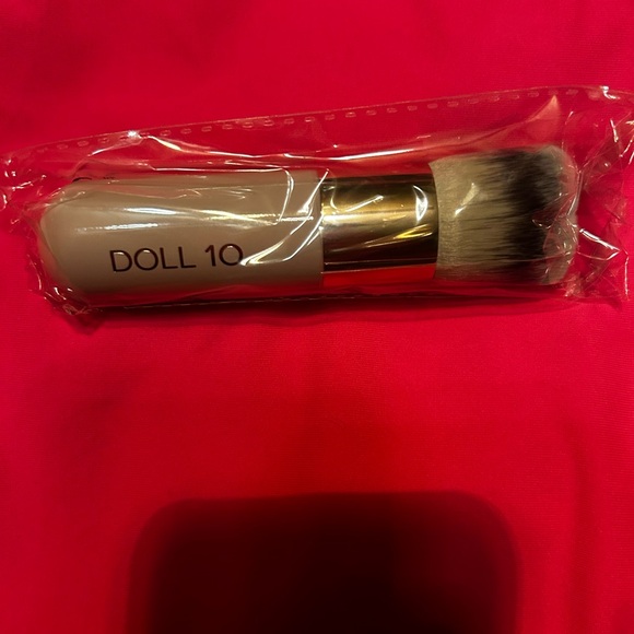 Doll 10 Jumbo Kabuki No. 9 Brush – Vegan / Synthetic Bristles powder brush new - Picture 2 of 3